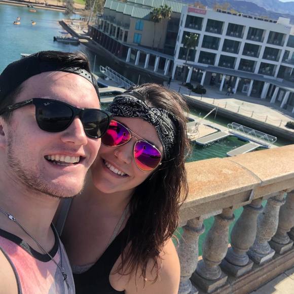 Meet your Posher, Justine - Picture 1 of 1